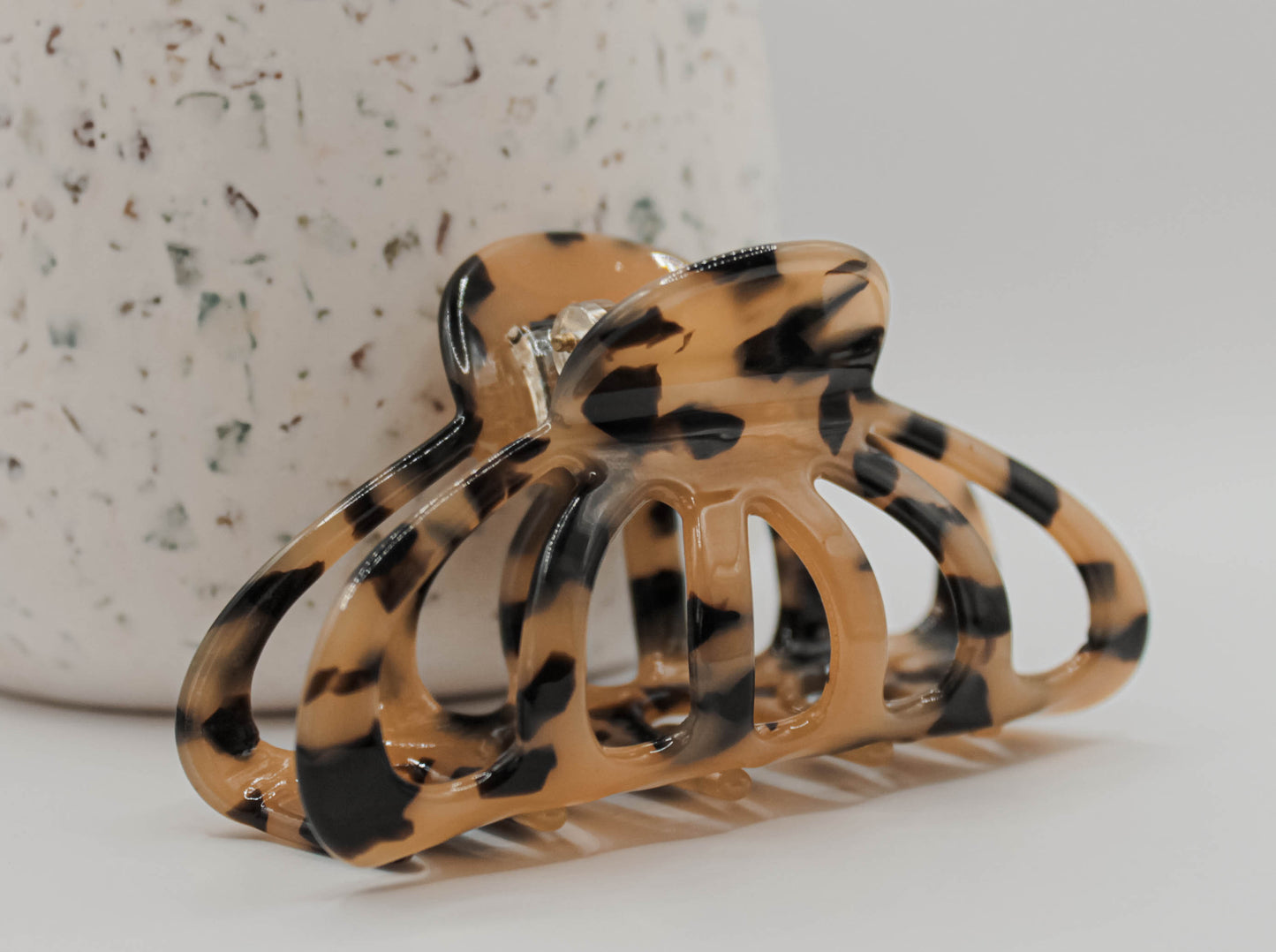 Small Tortoise Shell Claw Clip - Light Brown